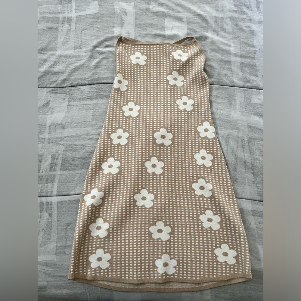 Pretty Garbage Knitted Mini Floral Backless Dress